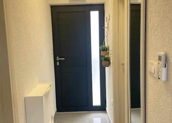 Koko * Rogoznica (Sibenik-Knin)